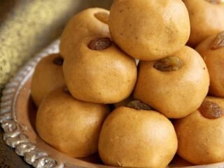 Besan_Laddu