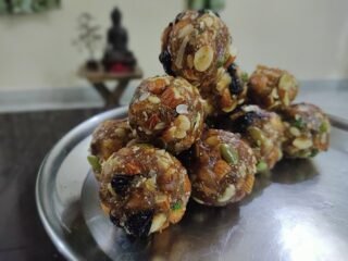 dryfruit-laddu