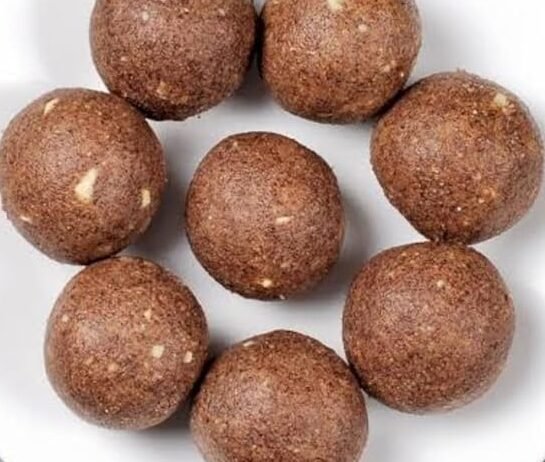 Nachani / Ragi Ladoos