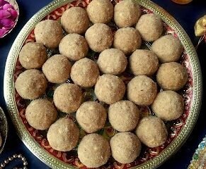 wheat-laddu